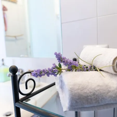 Casale In Vigna, Cinqueterrecoast * Казарца-Лигуре