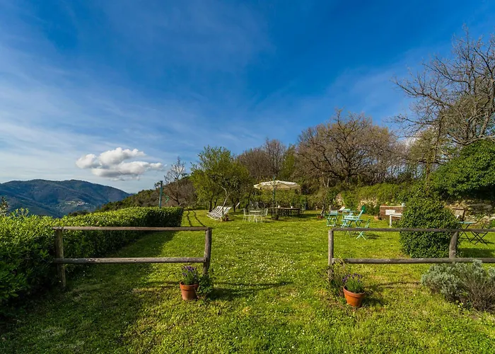 Casale In Vigna, Cinqueterrecoast * Casarza Ligure