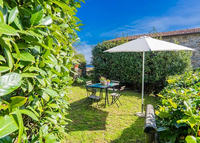 Casale In Vigna, Cinqueterrecoast * Casarza Ligure