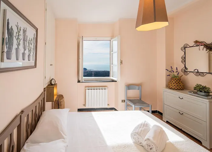 Casale In Vigna, Cinqueterrecoast *