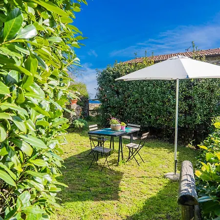 Casale In Vigna, Cinqueterrecoast * Casarza Ligure